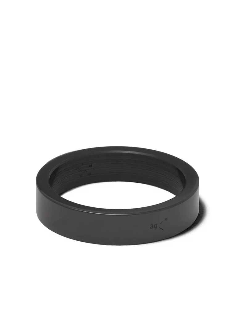 Black sterling silver ceramic ring from Le Gramme 