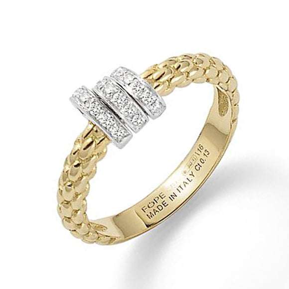 hallmark on 18 ct yellow gold ring by Fope